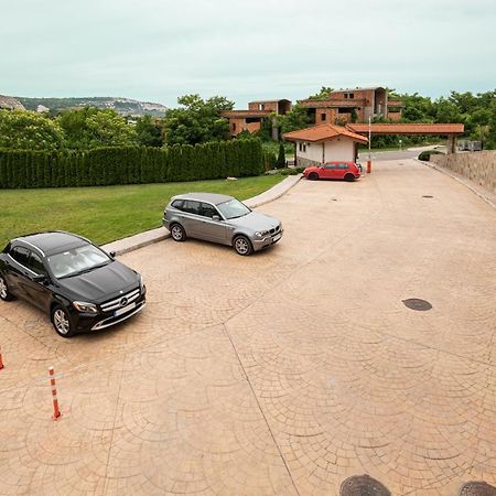 Апартамент За Гости Влади В Комплекс Garden Palace Balchik Extérieur photo
